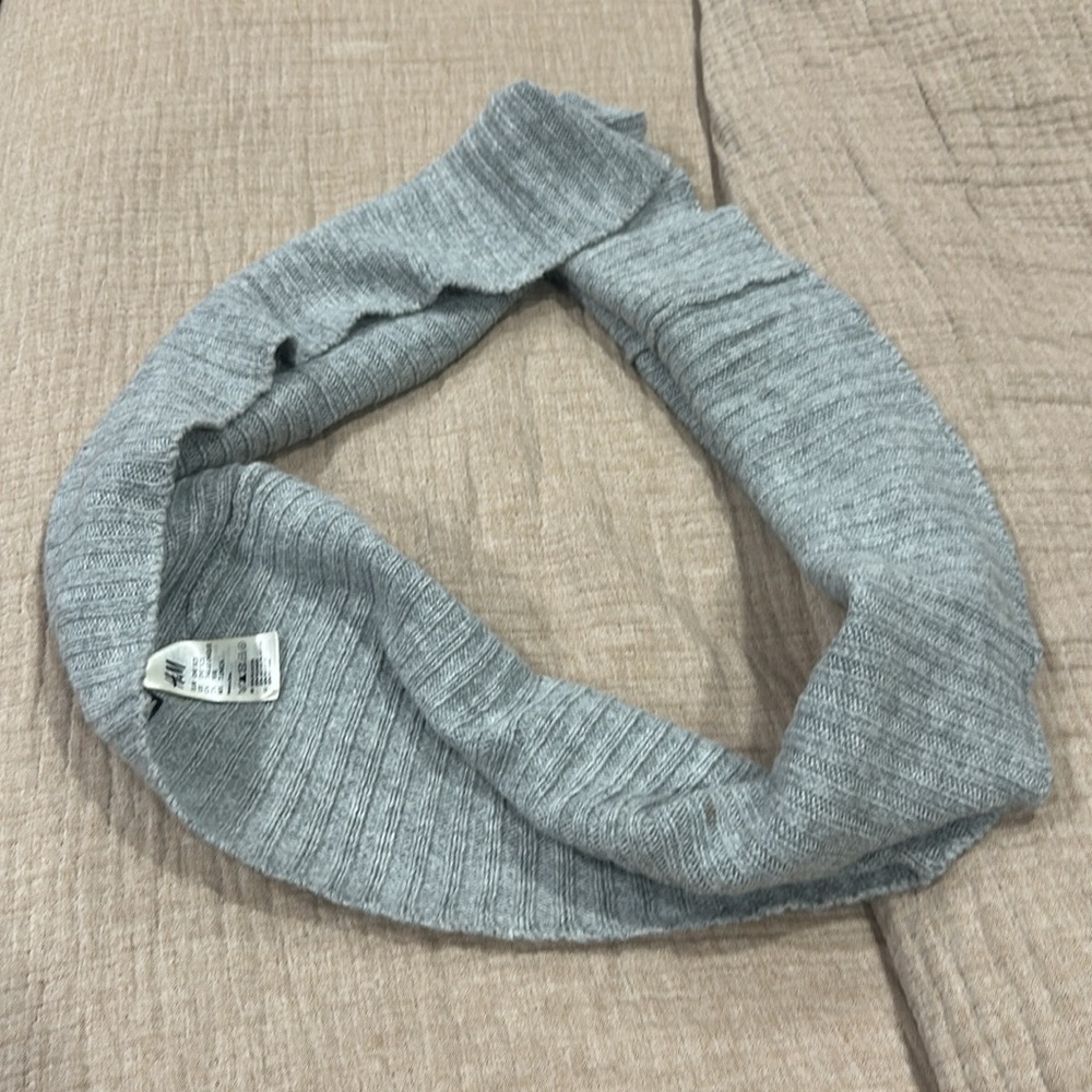 Infinity Scarf - Picture 2 of 2